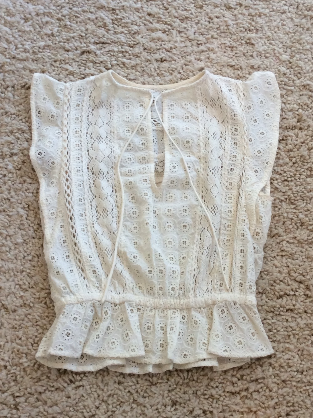 Abercrombie & Fitch Ivory Lace Eyelet Ruffle Blouse - XXS - Picture 6 of 10